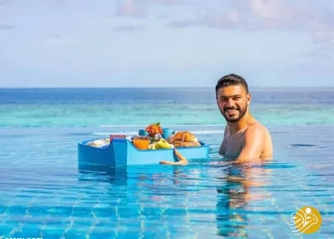 عکس/ طعنه شایان مصلح به شباهت لندکروز با پژو ۲۰۶