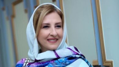 چهره جالب مرجانه گلچین در ژست و لباس چارلی چاپلین
