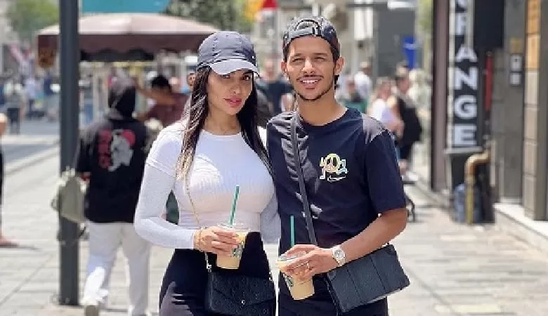 عکس/ وقتی ستاره معصومی، مهدی قائدی را تا حد لالیگا بالا می برد!