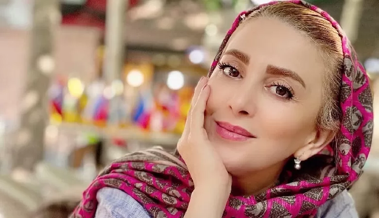 ژیلا صادقی کاش این کار را نمی کرد