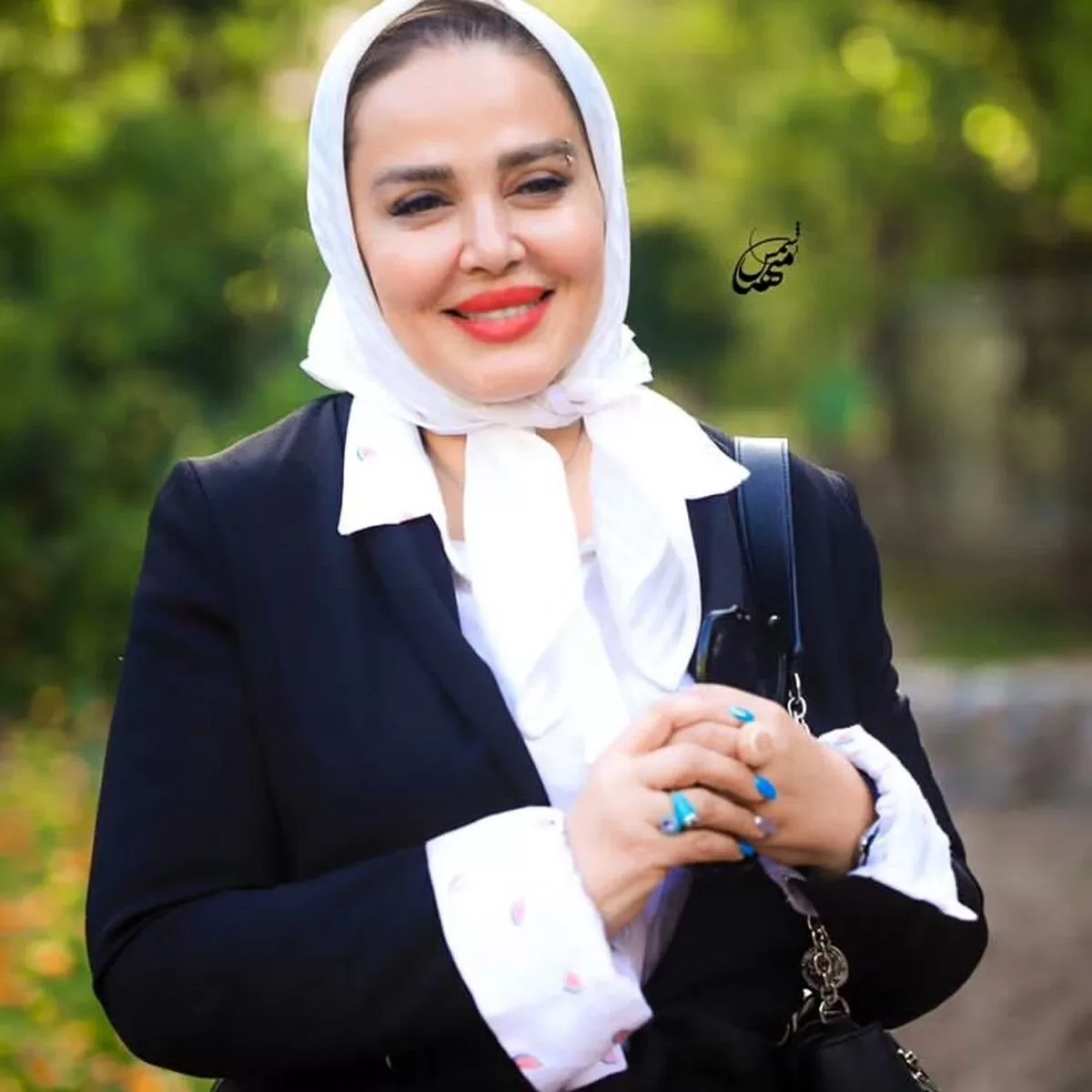 تلاش جدی بهاره رهنما برای یادگرفتن ورزش حرفه ای + عکس