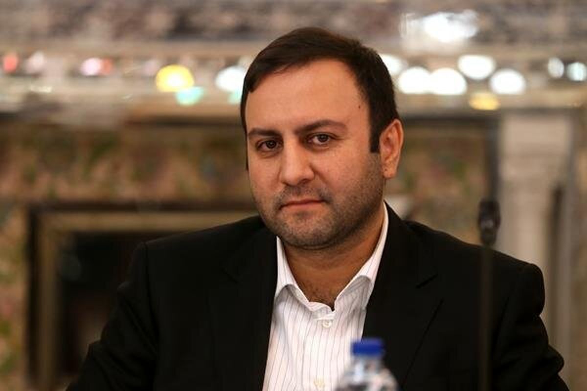 پاسخ کوبنده‌ی میرسلیم به اظهارات جنجالی پیرهادی