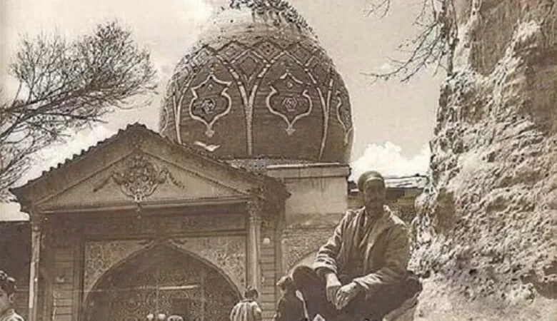 ورزشکاران آبادی‌های قدیمی شمیران هم از نیاوران تا تجریش همیشه در زورخانه‌ها دستگیر نیازمندان می‌شدند و به جوان‌های شمیران مرام پهلوانی می‌آموختند.