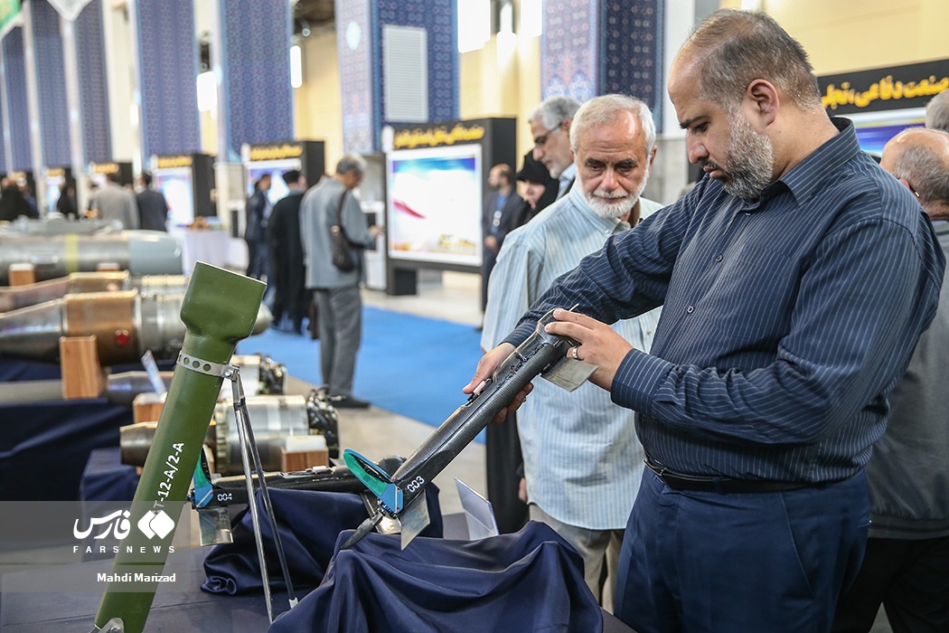 عکس‌هایی از برخی نمایندگان مجلس که فراگیر شد 