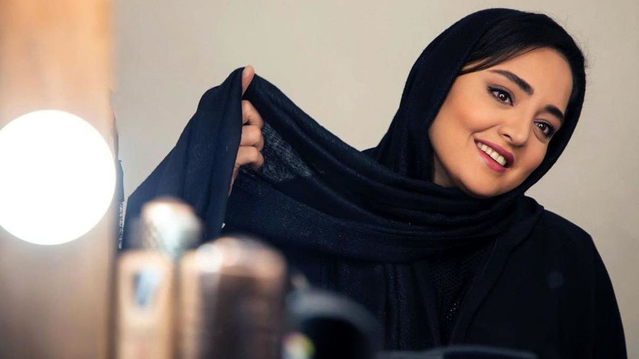 عکس/ نرگس محمدی جاناش را وسط اتوبان به خطر انداخت!