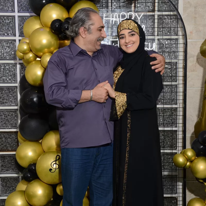 عکس رمانتیک مجری معروف تلویزیون با همسرش