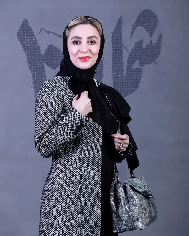 عکسی از استایل جذابِ مجری زن صداوسیما در ملاعام