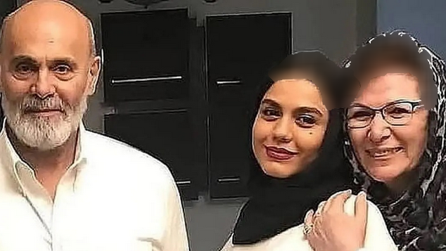 جمشید هاشم پور و آزاده زارعی