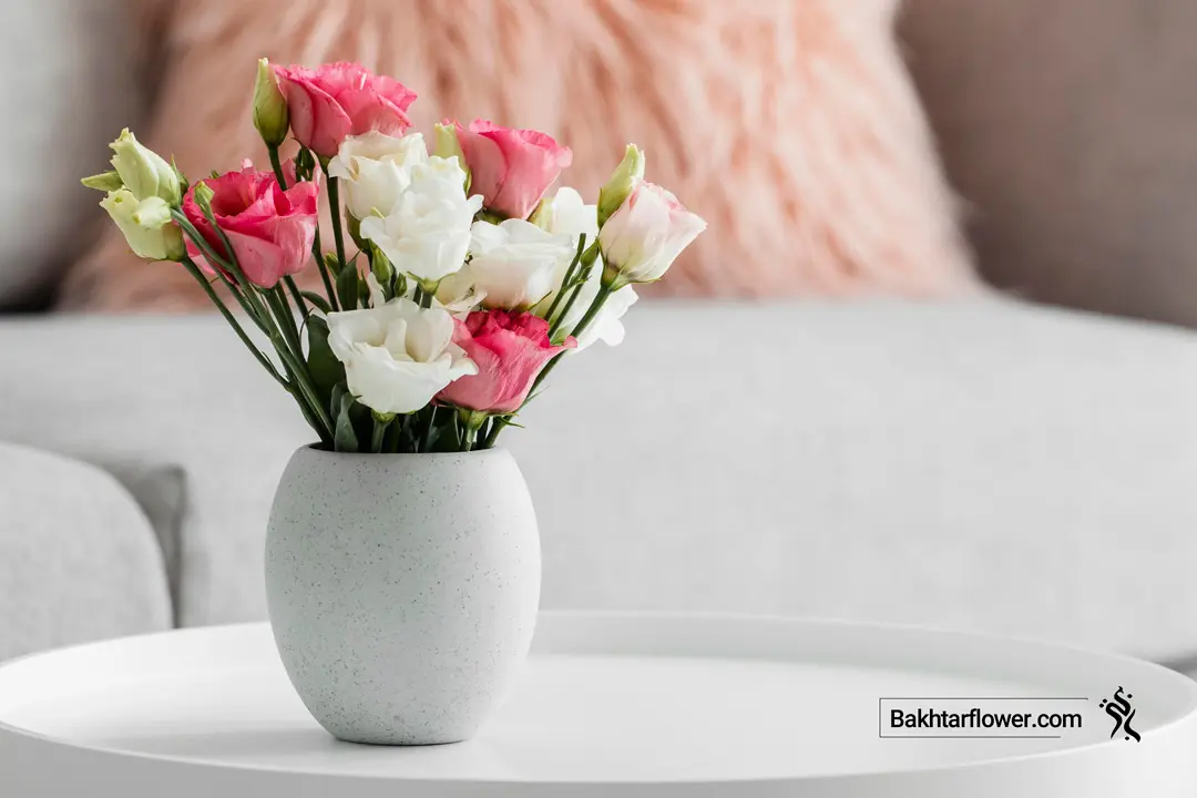 عکس گل رز هلندی در گلدان برای روز مادر و روز زن