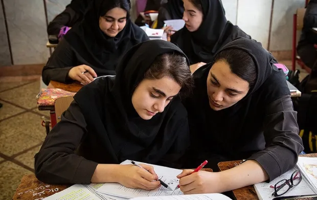میانگین نگران‌کننده‌ی نمرات امتحان نهایی خرداد ۱۴۰۲ دانش‌آموزان سراسر کشور