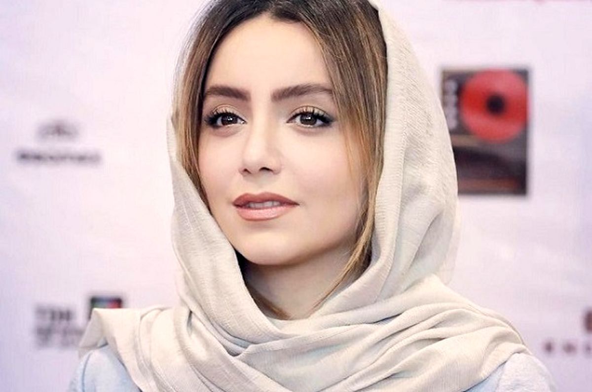 استوری عاشقانه نازنین بیاتی با تم زمستانی