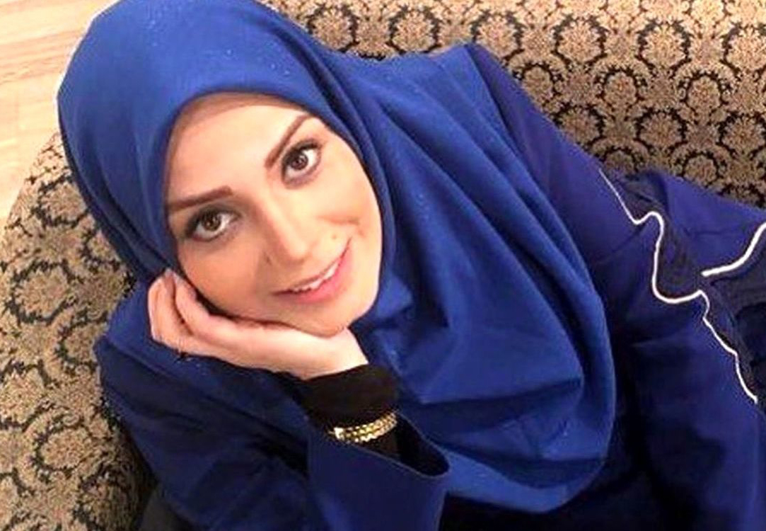 تیپ تینیجری و خاص صبا راد و همسرش در آسانسور 