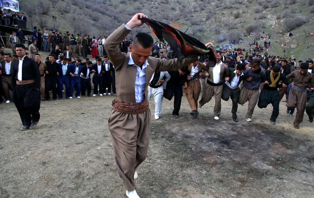 واکنش به رقص مردم در جشن نوروزیِ کرمانشاه