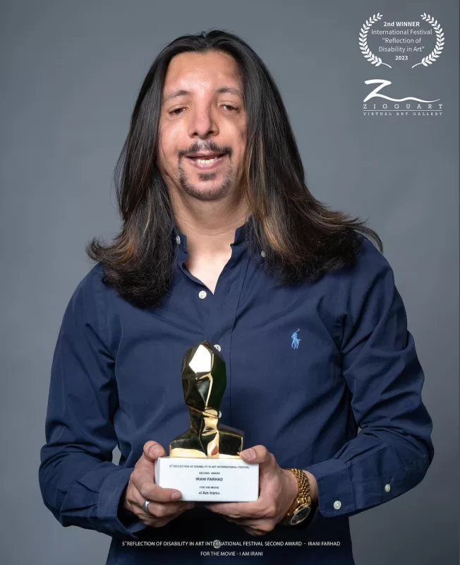 مهسا ایرانی کیست