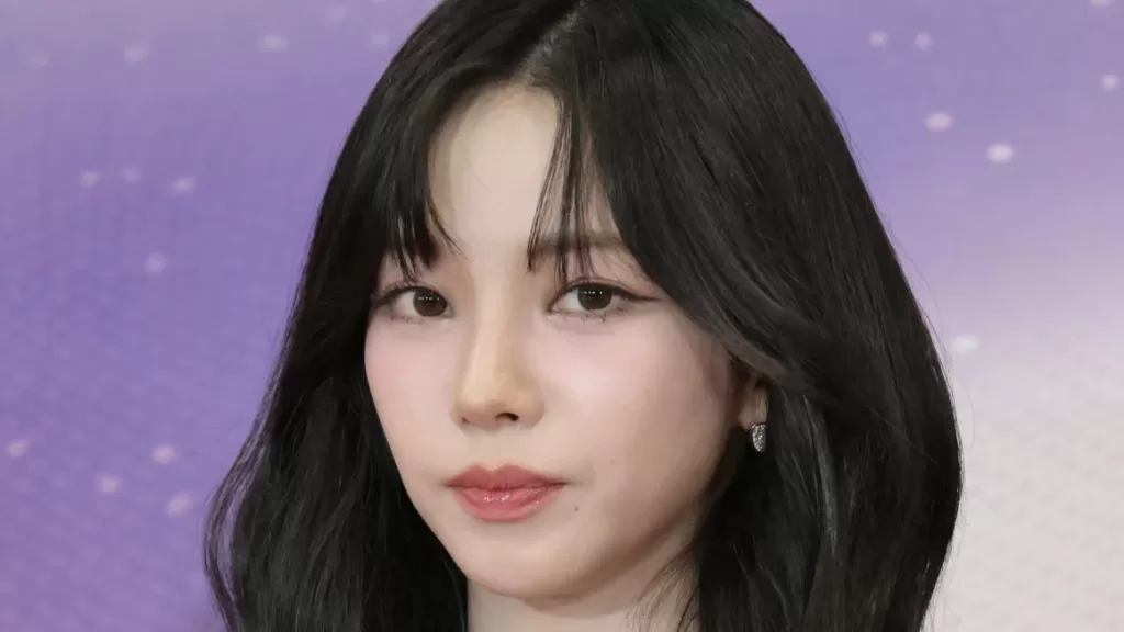 عذرخواهی ستاره کی-پاپ از هوادارانش به خاطر داشتن دوست پسر