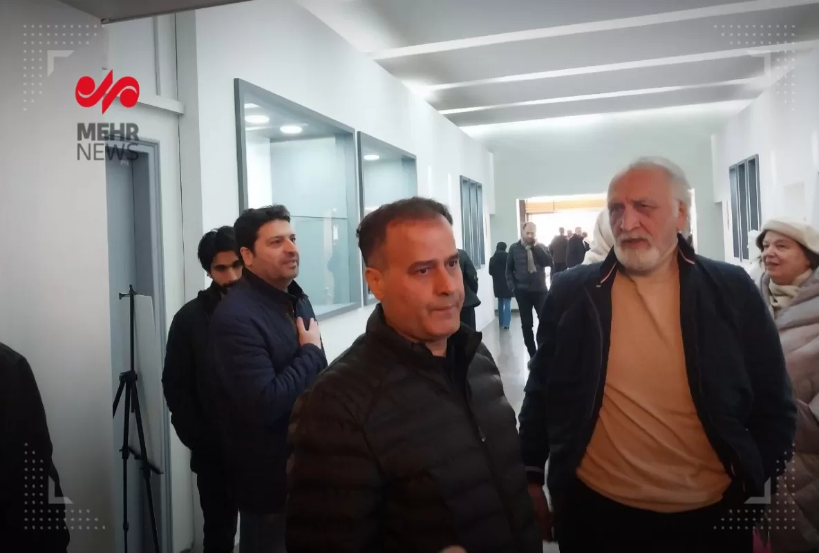 چهره شکسته شده احمد نجفی پای صندوق رای