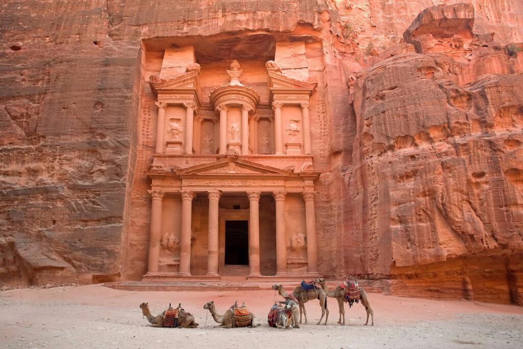 10 مکان باستانی که هر گردشگری باید ببیند